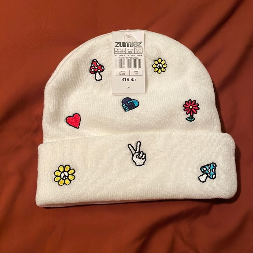 Zumiez nature lover beanie